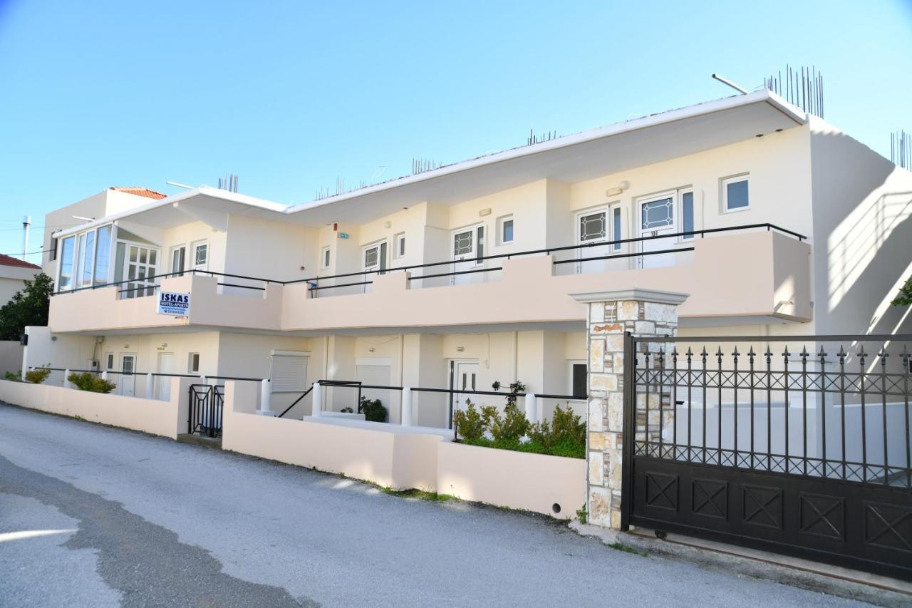 יאליסוס Iskas Apartments מראה חיצוני תמונה