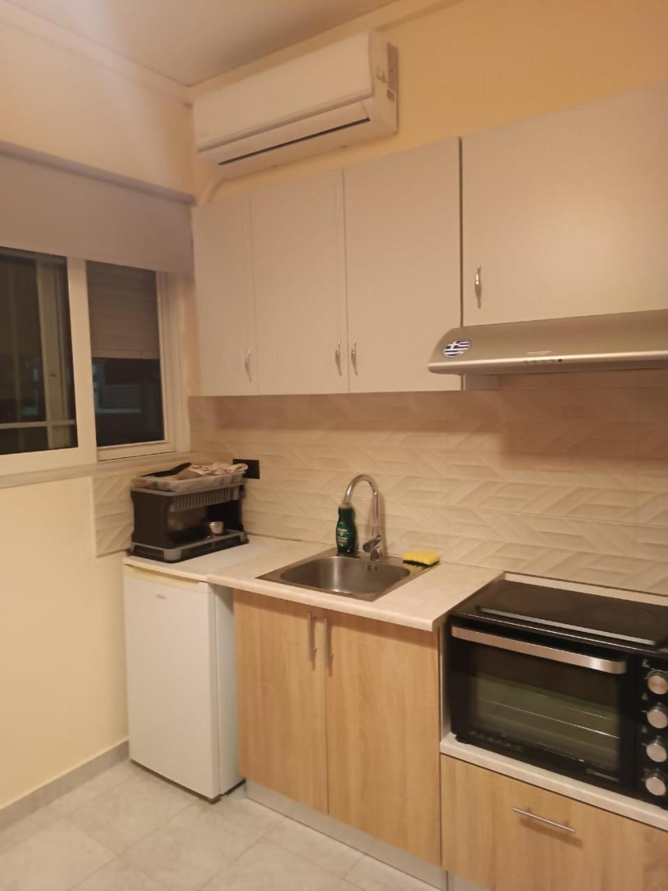 יאליסוס Iskas Apartments מראה חיצוני תמונה